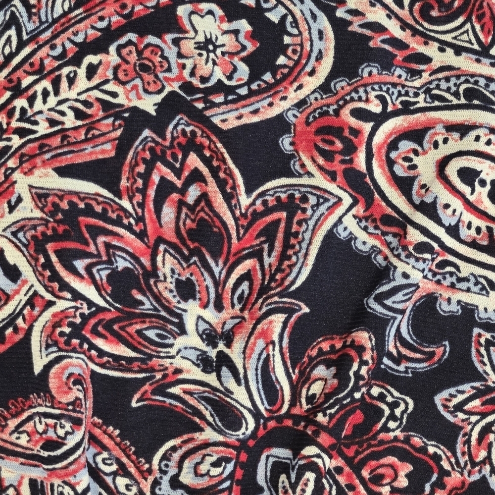NWOT Roz & Ali Paisley Top - Picture 6 of 9